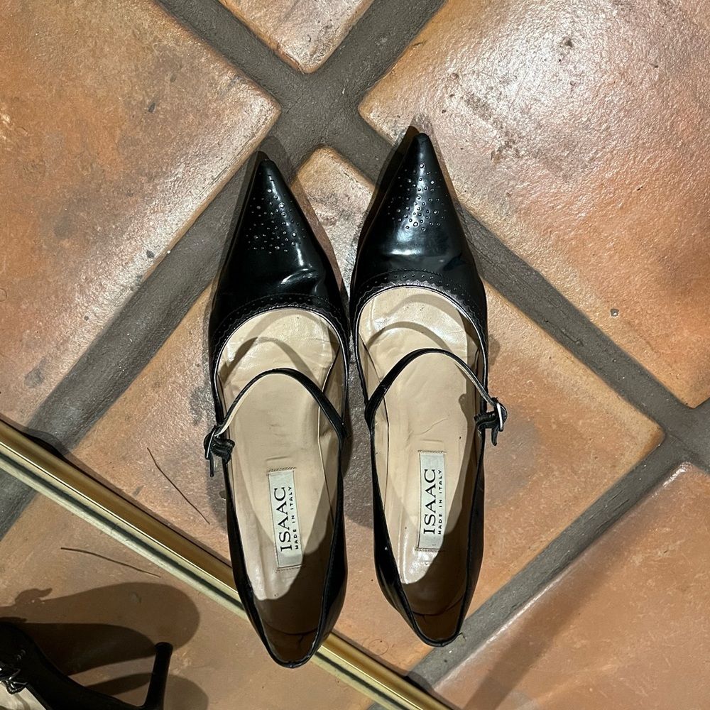 Isaac Mizrahi Black Patent Heels